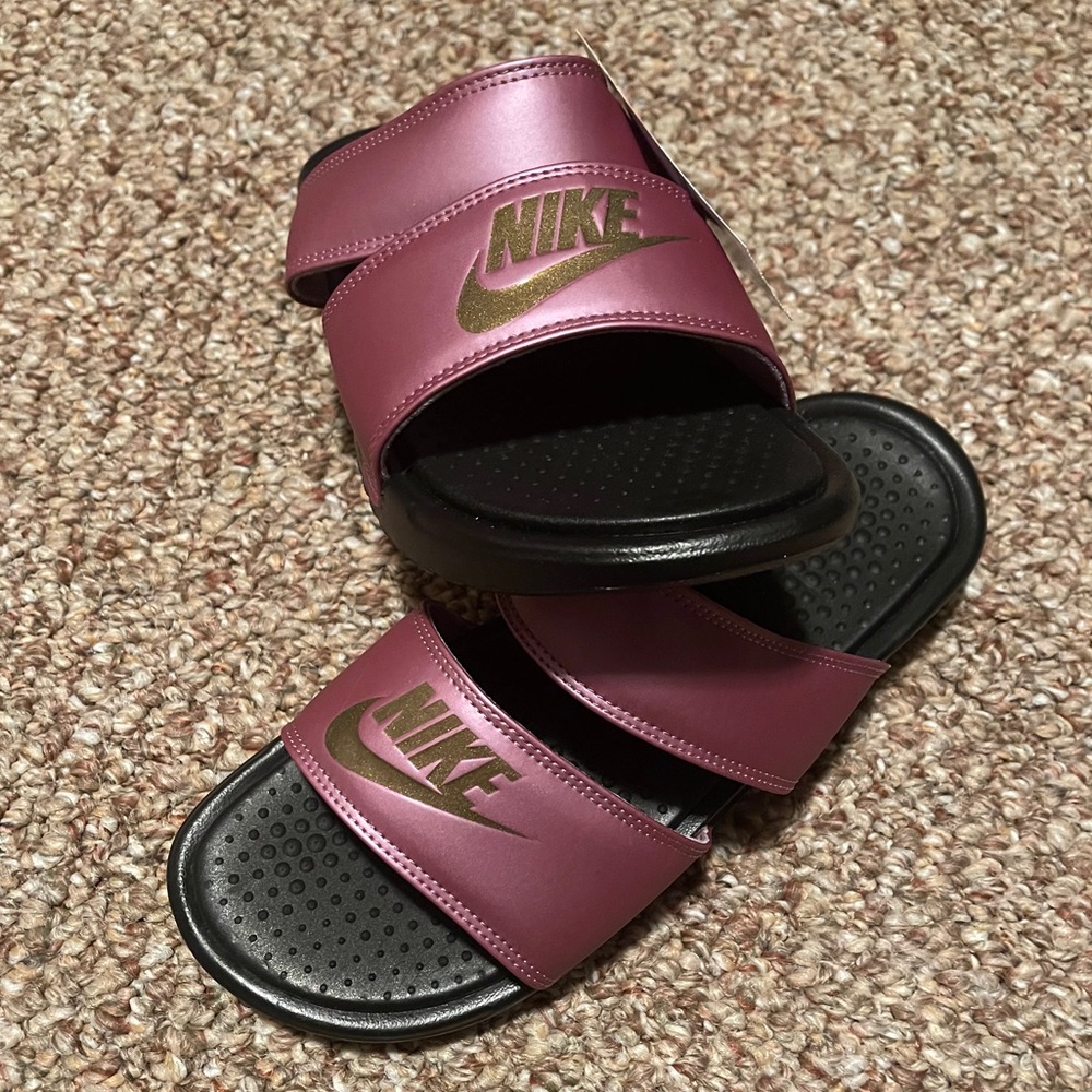 *NWT* Women Nike Benassi Duo Ultra Slide Sandals - Picture 6 of 6